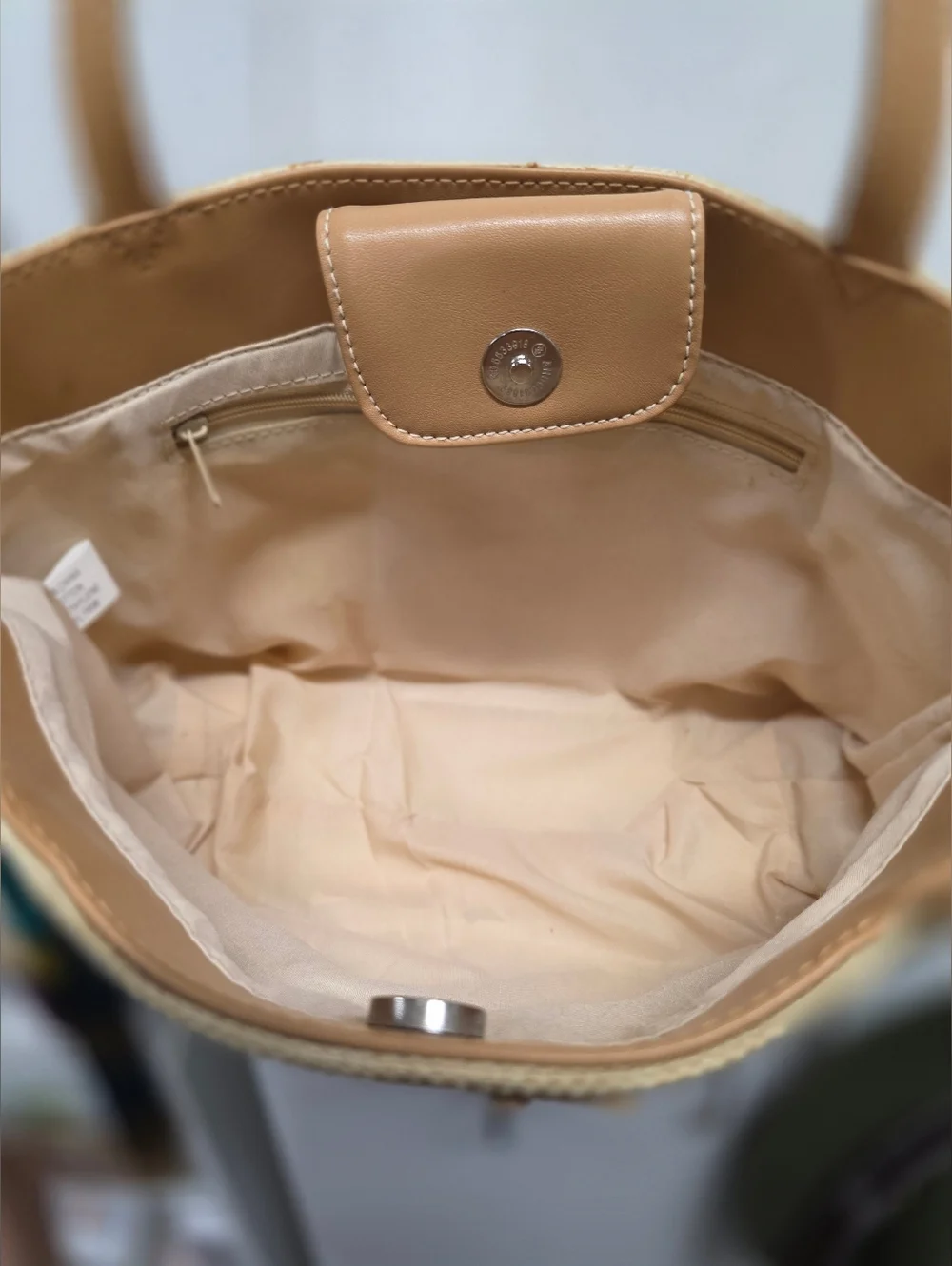 Women’s Beige Straw Tote Bag with Shoe Patch Accents - Picture 3 of 3